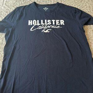Men’s Hollister Tshirt